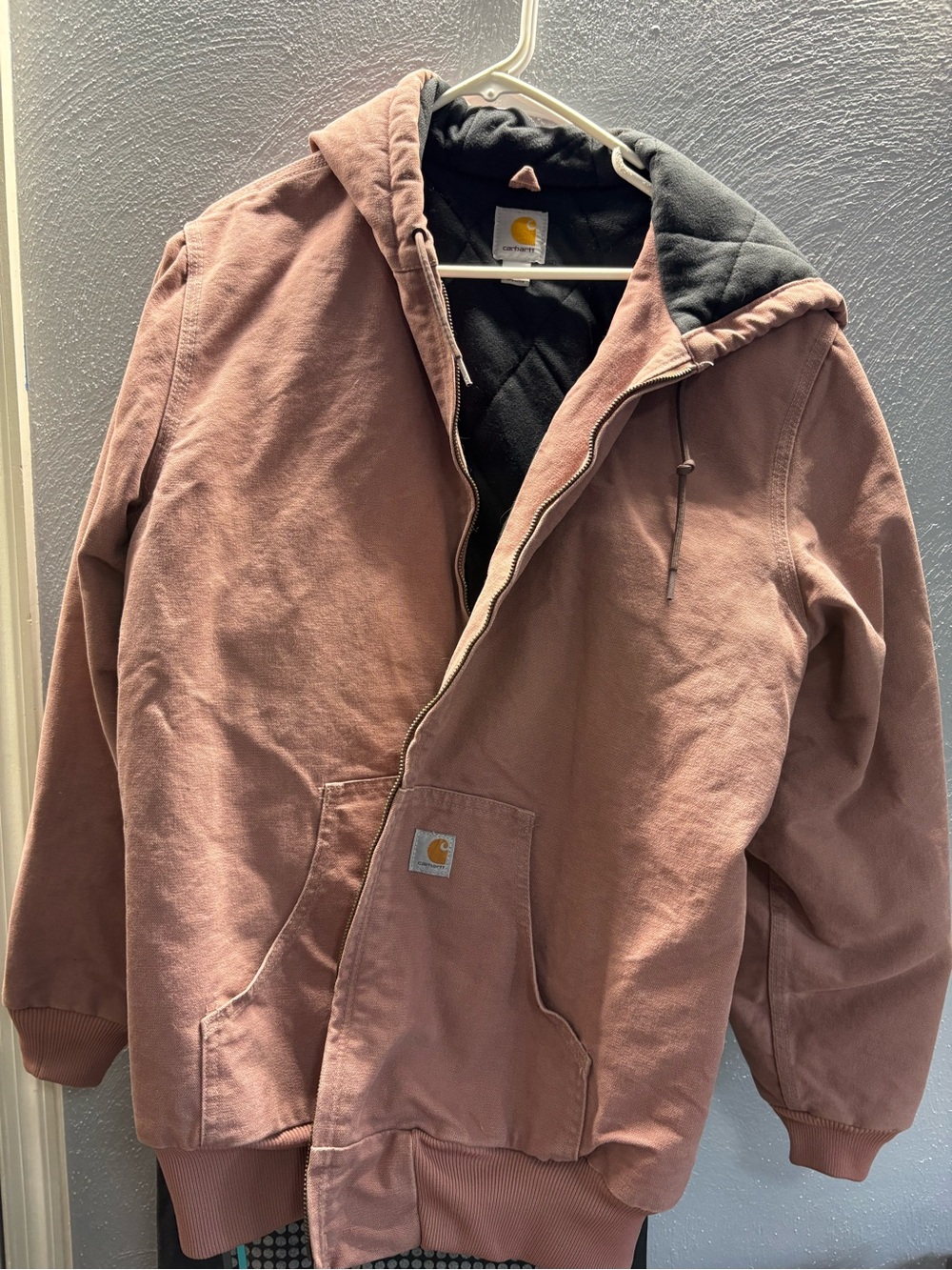 Carhartt Women's Hooded Jacket in Dusty Rose with Black Lining